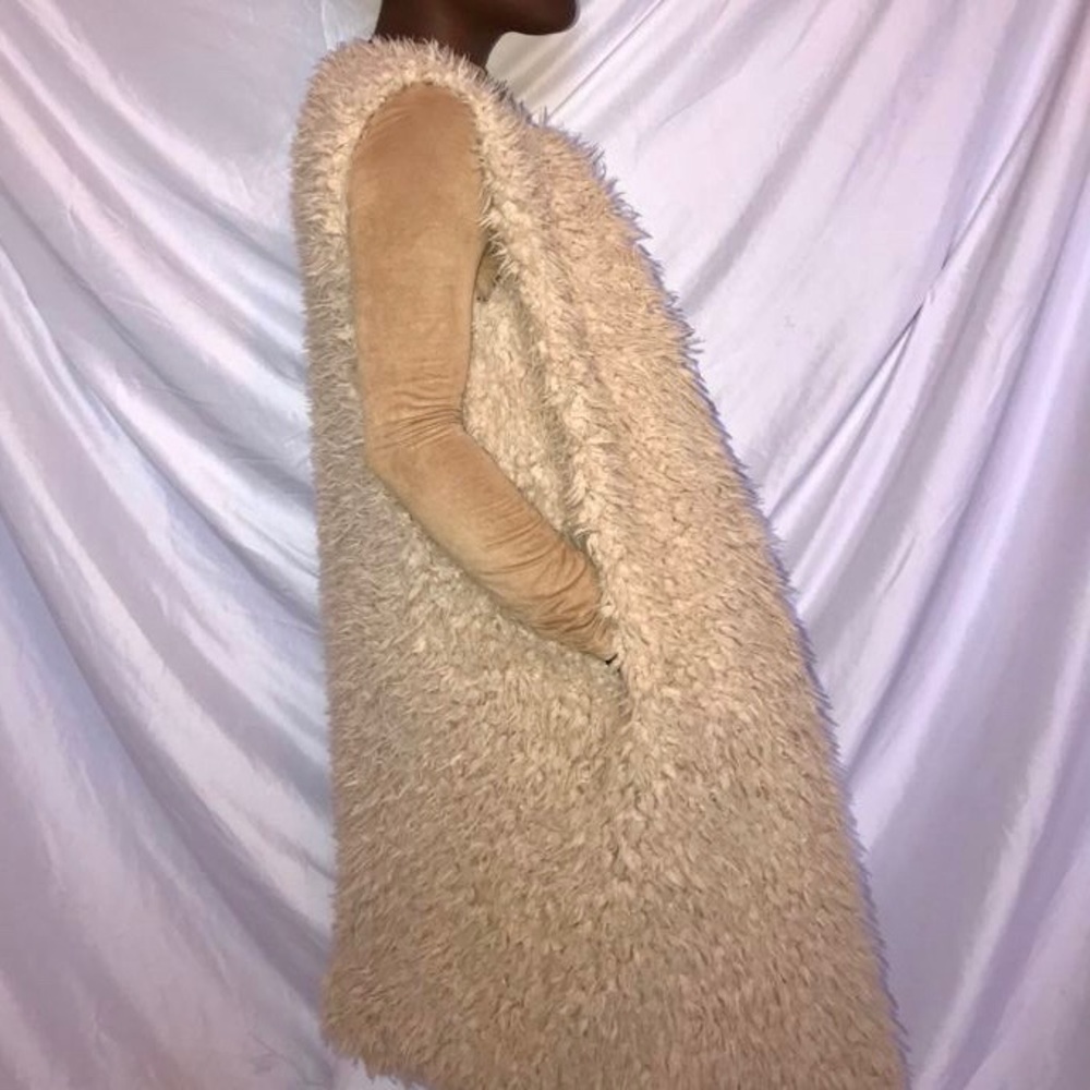 Long Cashmere knee length vest
